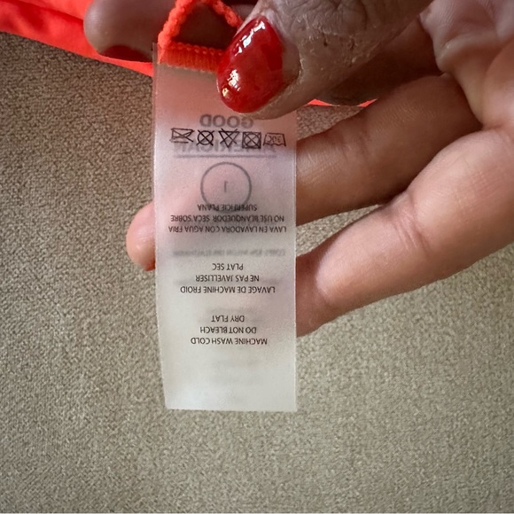 NWOT Good American better band bandeau swim top - Picture 7 of 8